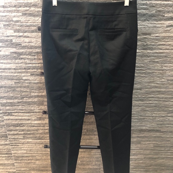 NWT Loft Capris - Picture 3 of 8